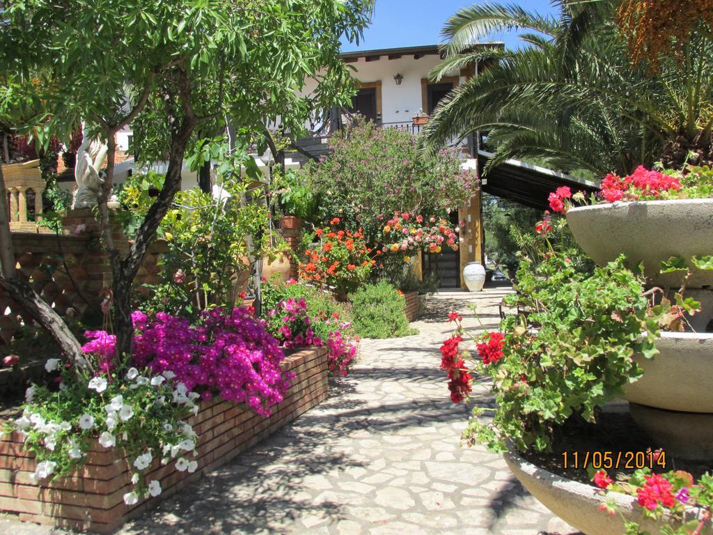 Agriturismo Reggia Saracena Agrigento Exterior photo