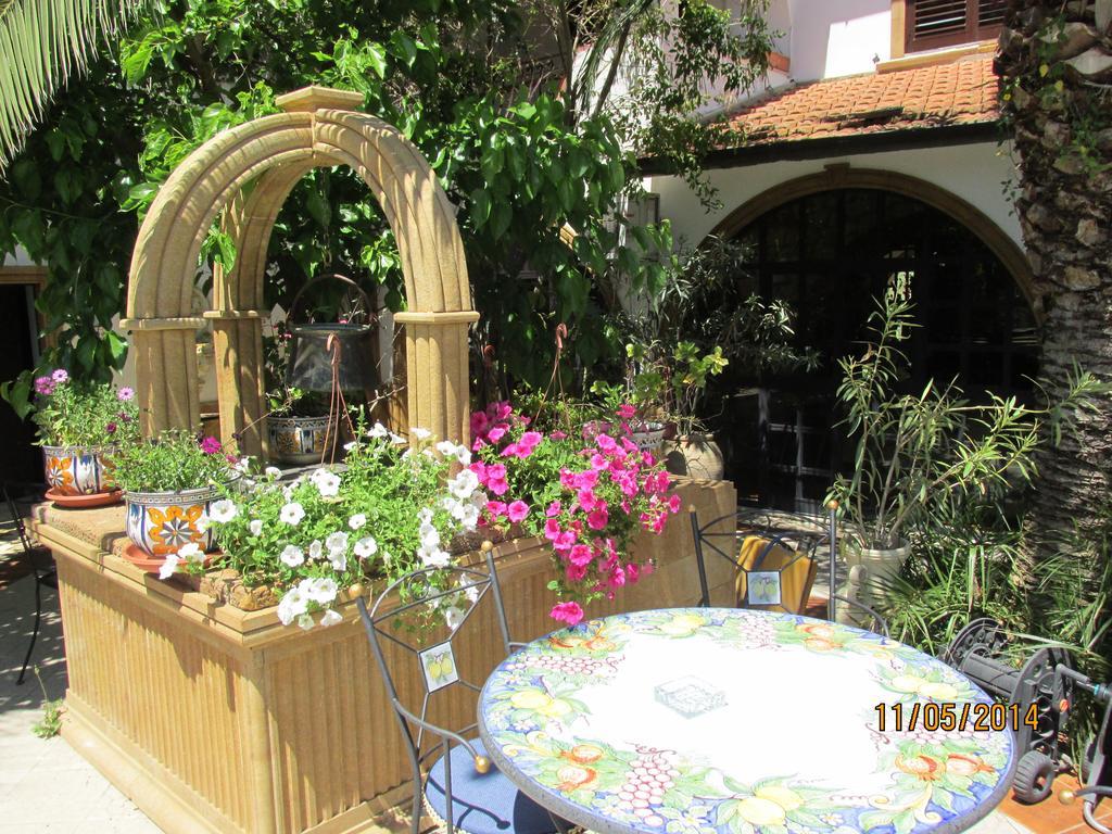 Agriturismo Reggia Saracena Agrigento Exterior photo