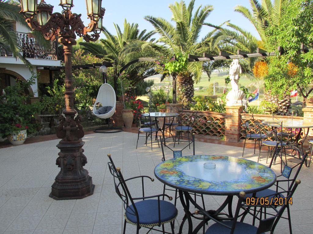 Agriturismo Reggia Saracena Agrigento Exterior photo