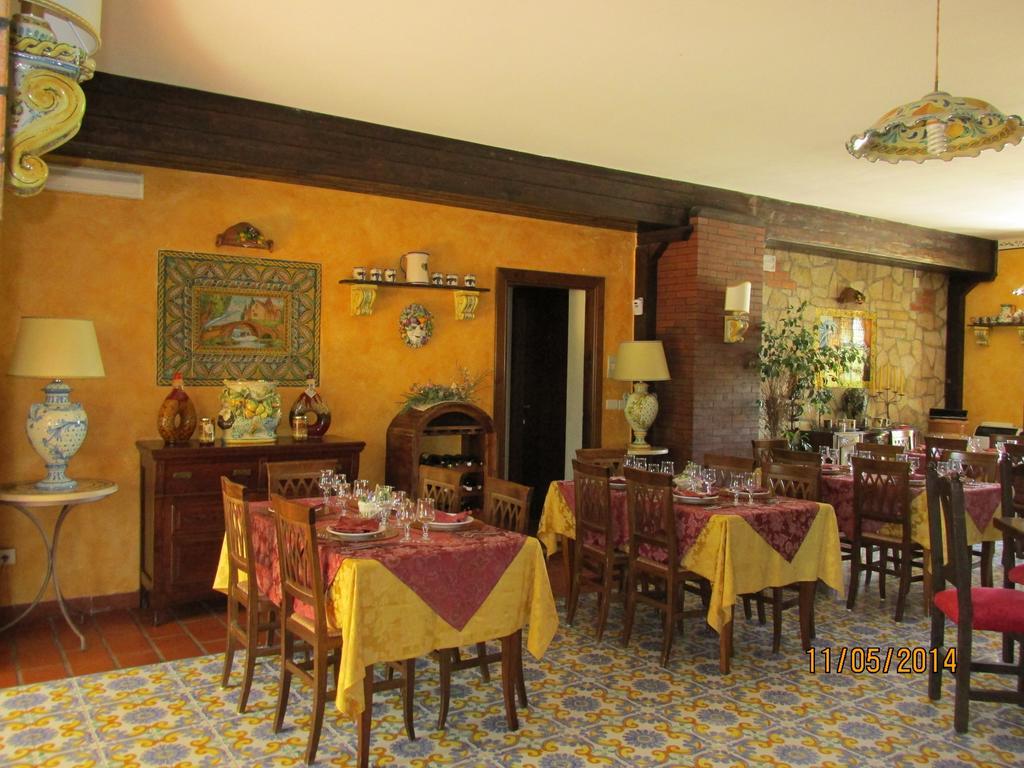 Agriturismo Reggia Saracena Agrigento Exterior photo