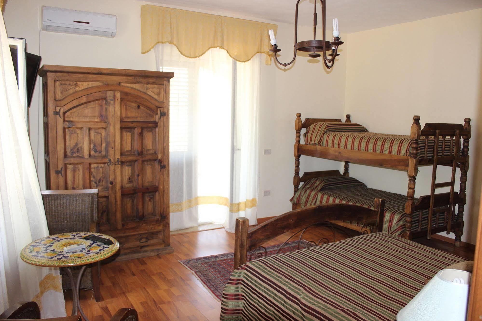 Agriturismo Reggia Saracena Agrigento Exterior photo